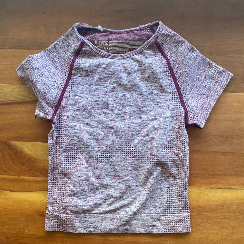 Victoria's Secret PINK Seamless workout Crop Top